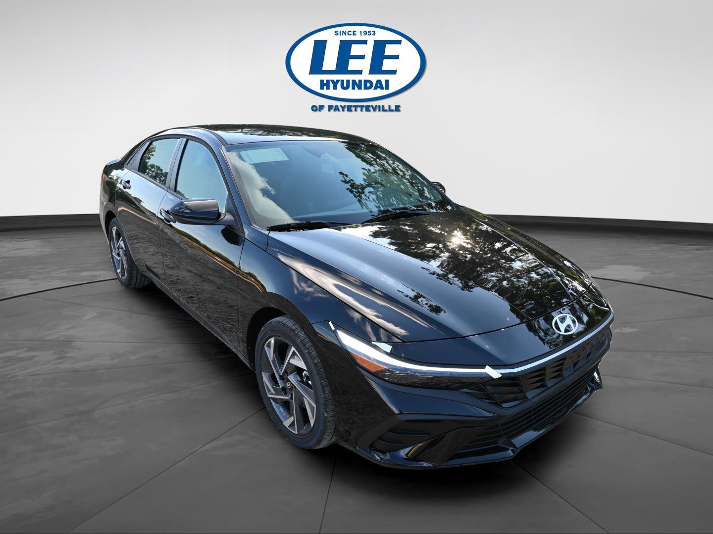 New 2025 Hyundai Elantra SEL