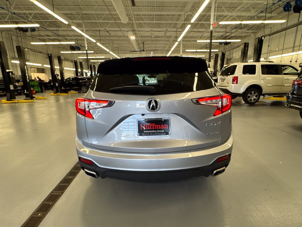 Used 2024 Acura RDX SH-AWD image 5