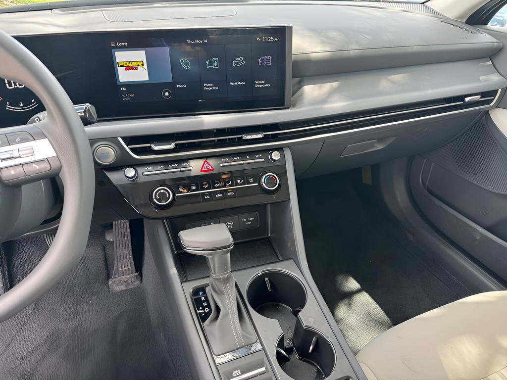 Used 2025 Hyundai Sonata SE FWD image 25