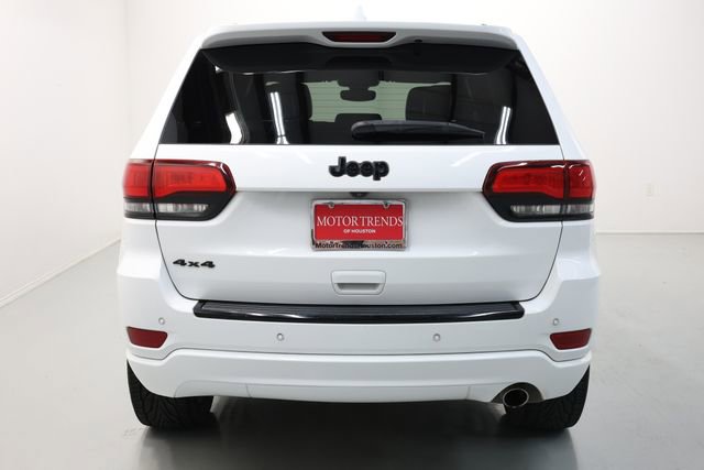 Used 2017 Jeep Grand Cherokee Altitude image 18