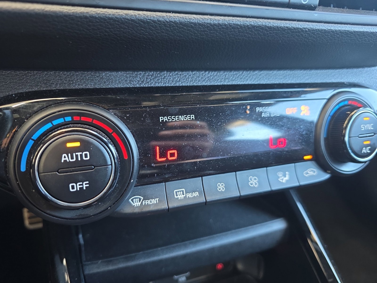 Certified 2024 Kia Forte GT-Line FWD image 15