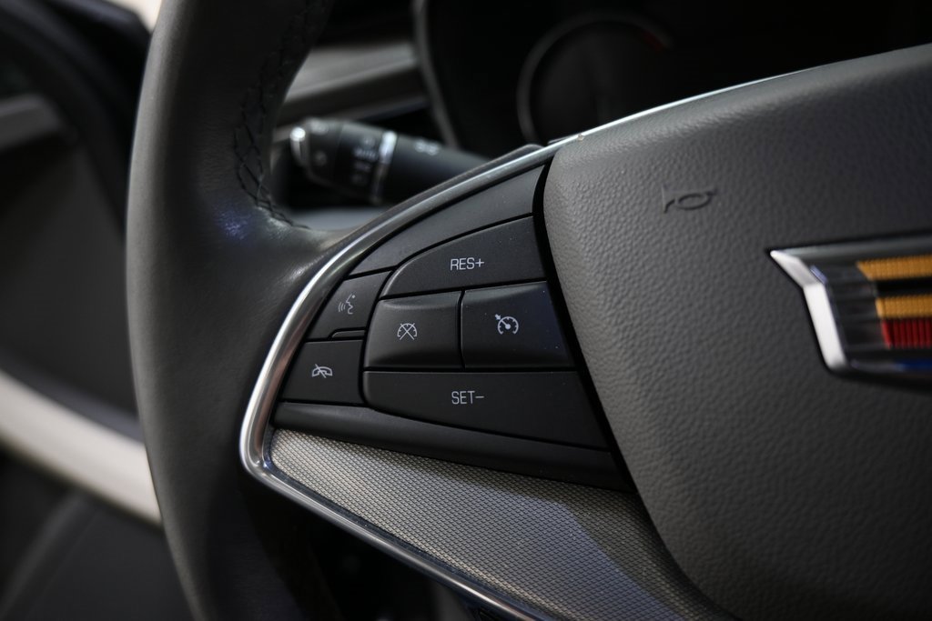 Used 2020 Cadillac XT5 Premium Luxury image 14