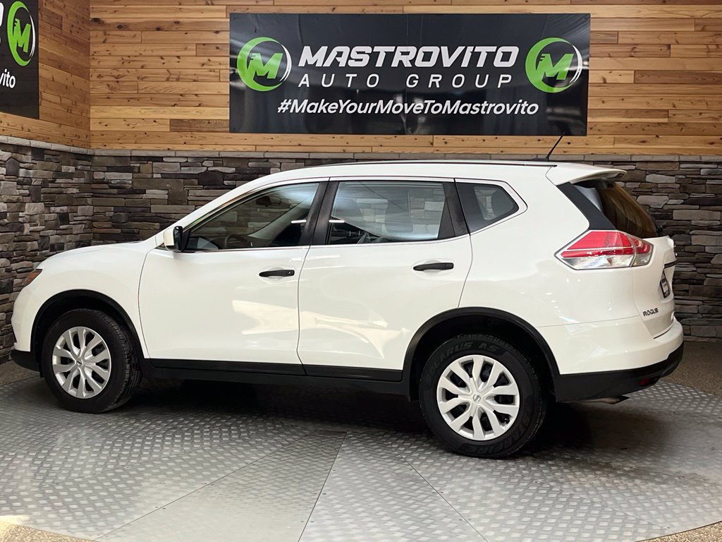 Used 2016 Nissan Rogue S AWD/4WD image 30