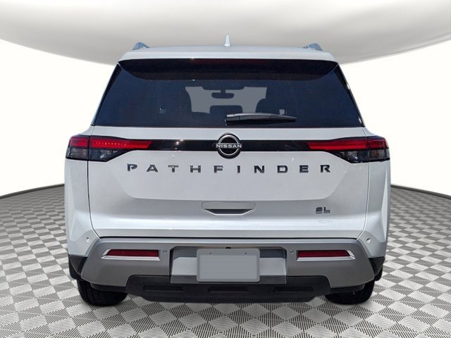New 2025 Nissan Pathfinder SL image 4