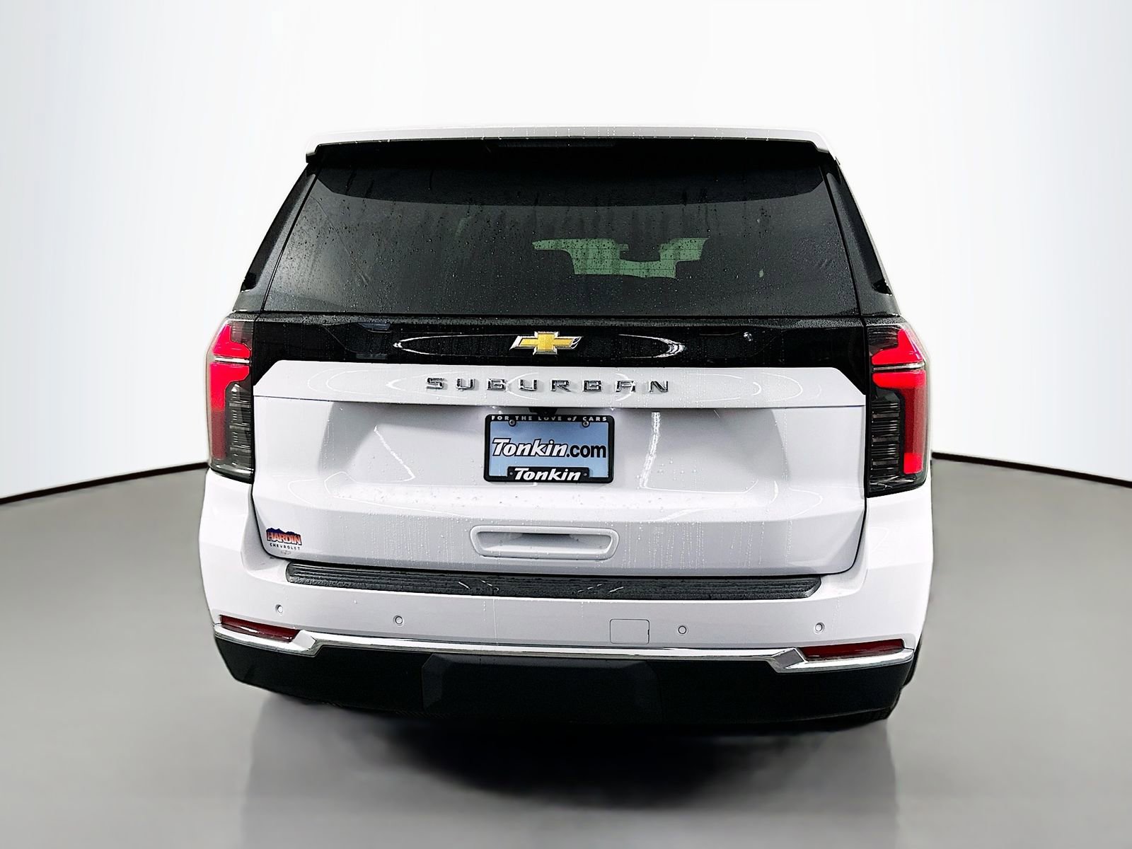 New 2026 Chevrolet Suburban LS image 6