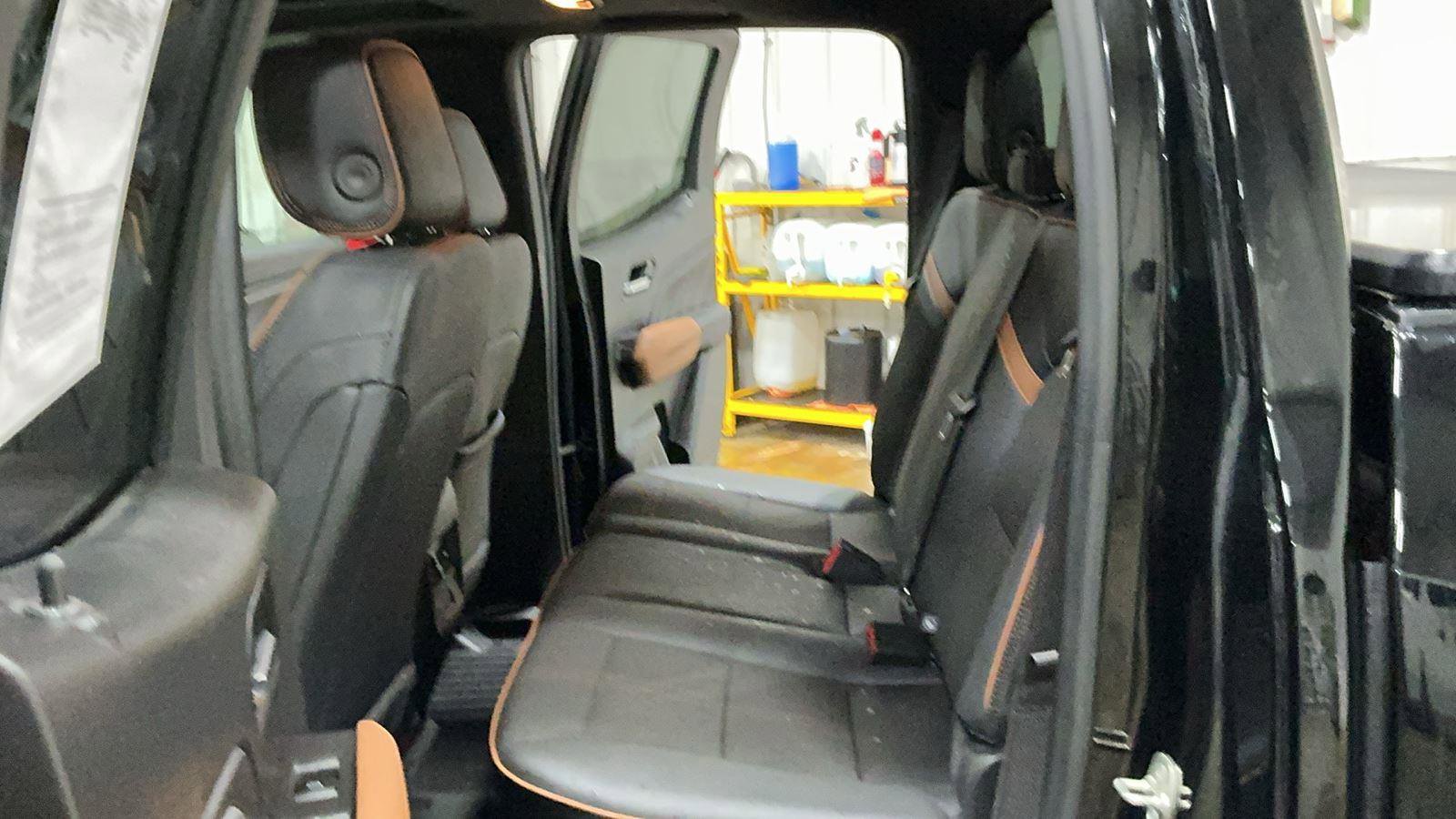 Used 2024 GMC Canyon AT4 w/ Canyon Safety Plus Package image 13