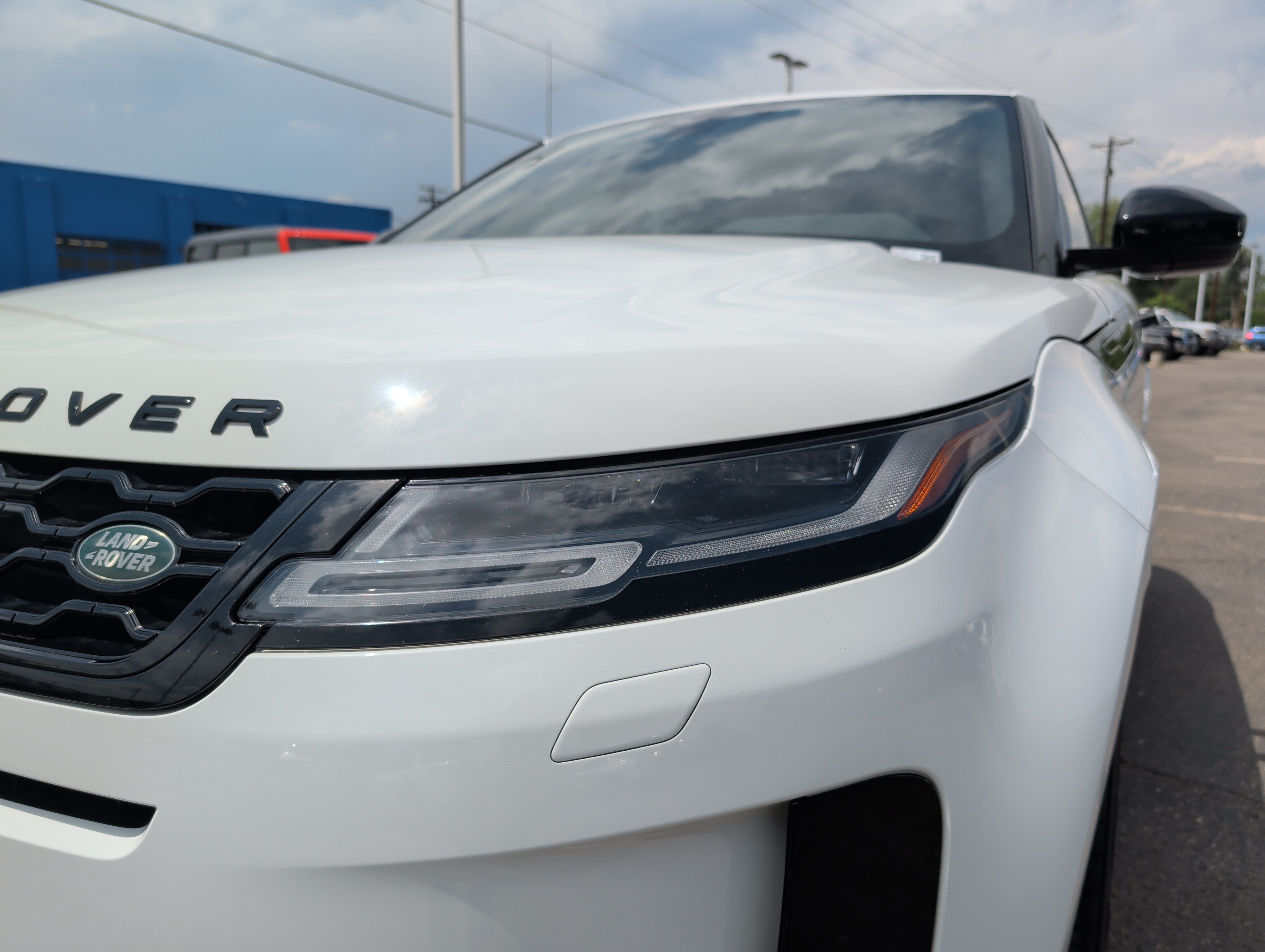Used 2023 Land Rover Range Rover Evoque SE AWD/4WD image 8