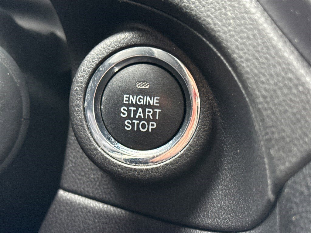 Used 2021 Subaru Ascent Premium w/ Convenience Package image 25