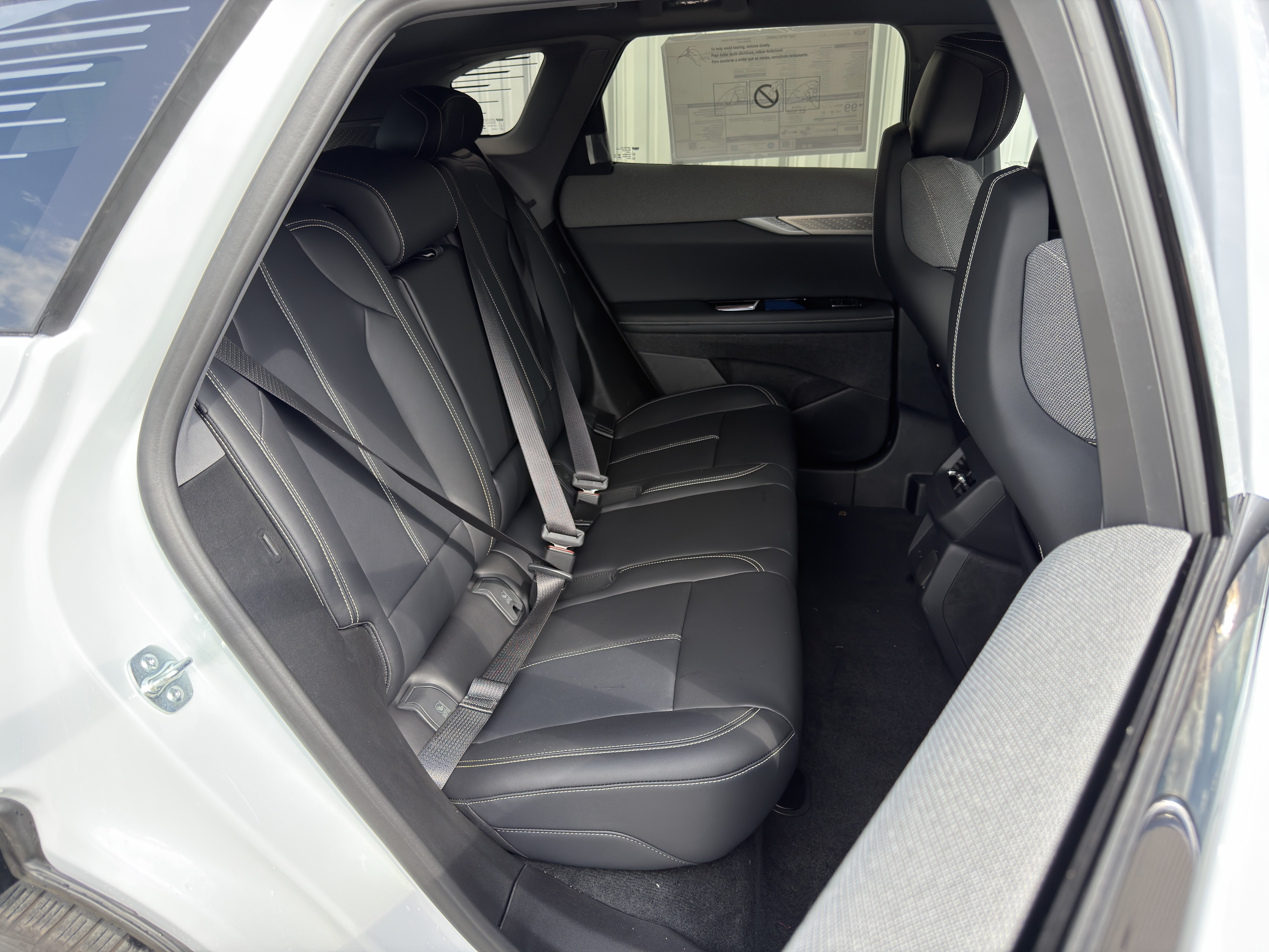 New 2027 Cadillac Optiq Luxury AWD/4WD image 23