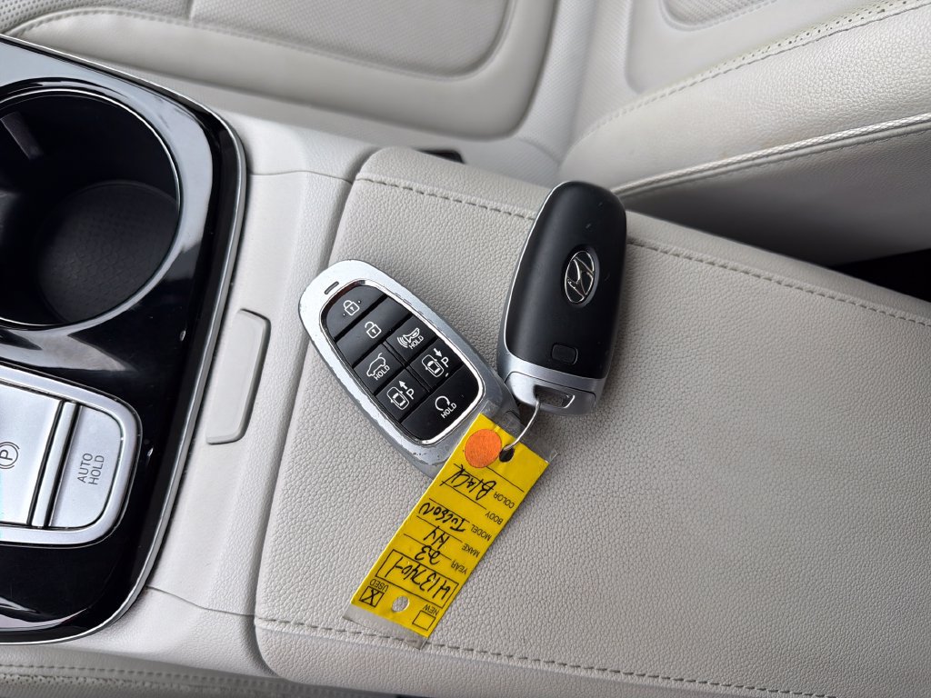 Used 2023 Hyundai Tucson Limited AWD/4WD image 25