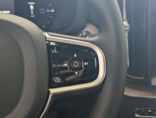 New 2026 Volvo XC60 T8 Core image 25