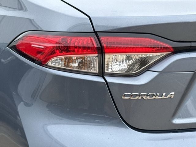 Used 2024 Toyota Corolla LE FWD image 6