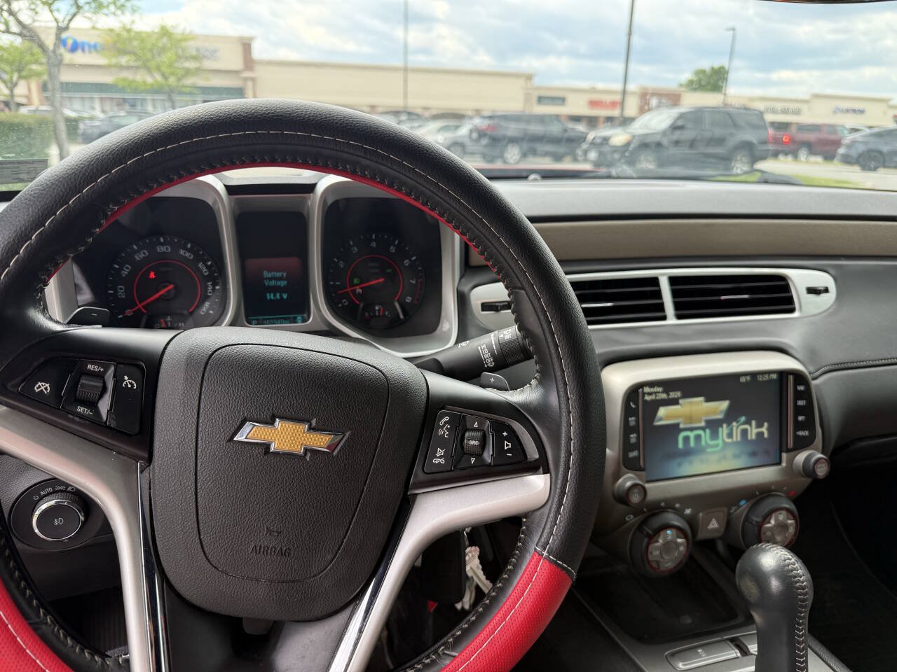 Used 2014 Chevrolet Camaro LT w/ RS Package RWD image 10