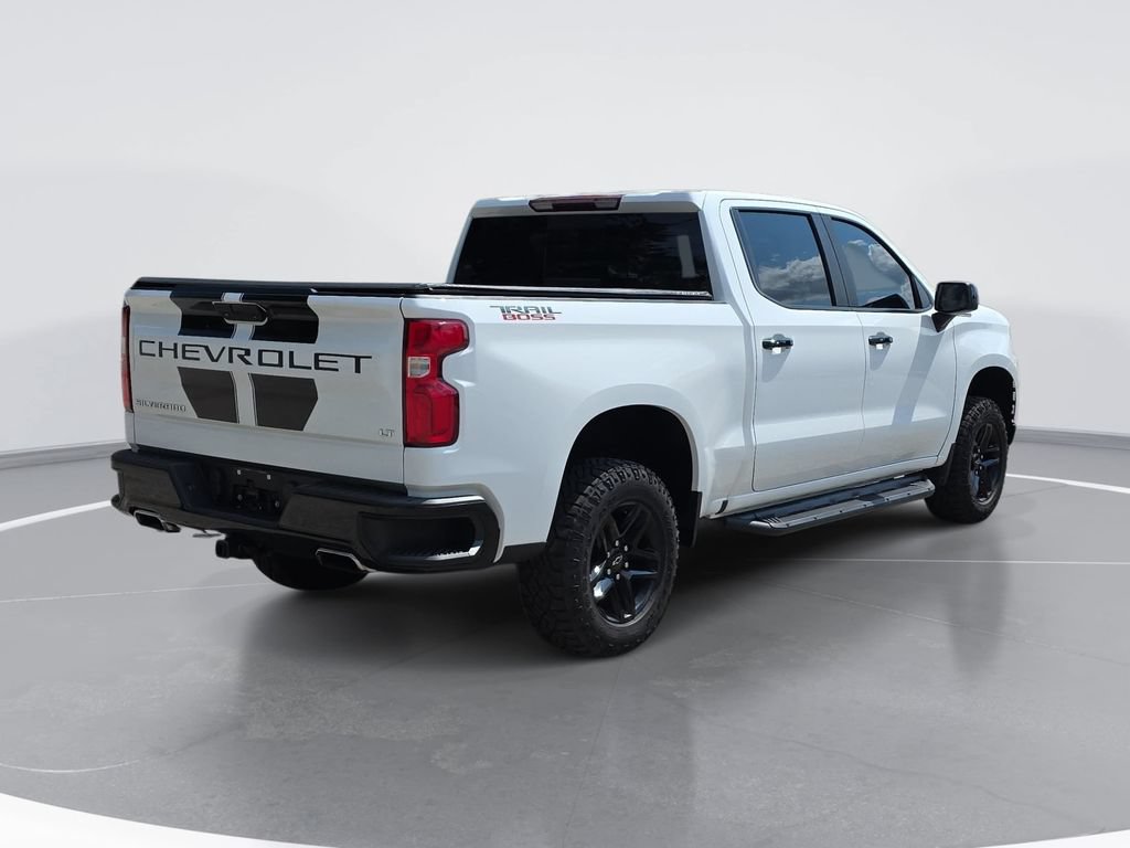 Used 2019 Chevrolet Silverado 1500 LT Trail Boss AWD/4WD image 3