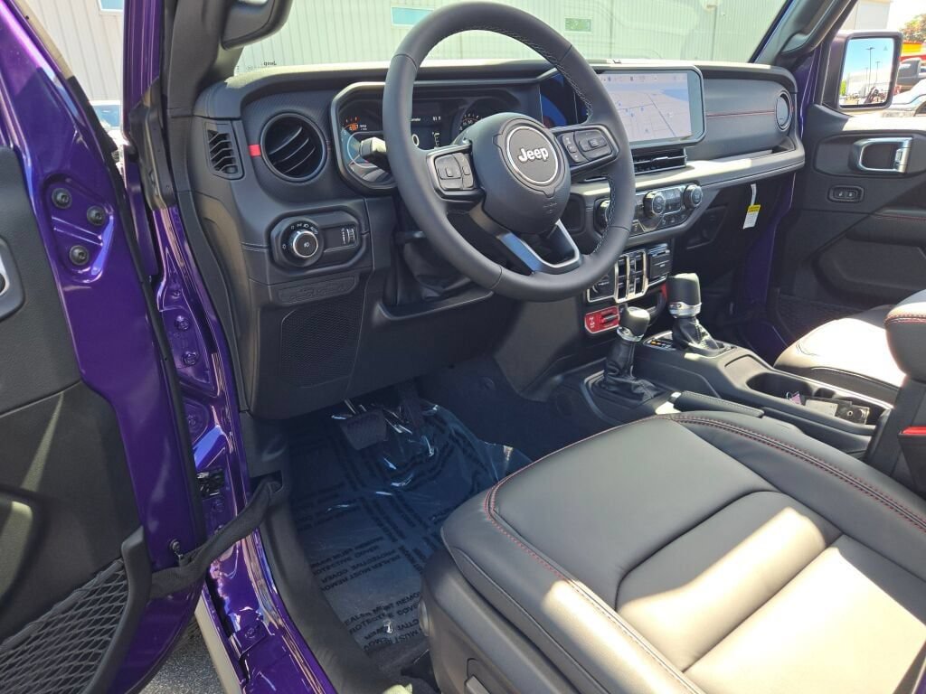 New 2026 Jeep Wrangler Unlimited Rubicon AWD/4WD image 27
