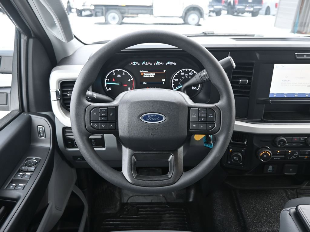 New 2026 Ford F350 XL w/ XL Chrome Package image 32