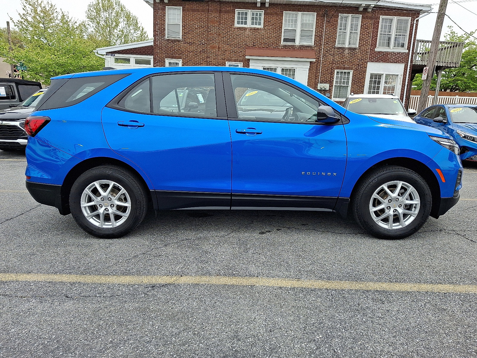 Used 2024 Chevrolet Equinox LS AWD/4WD image 6