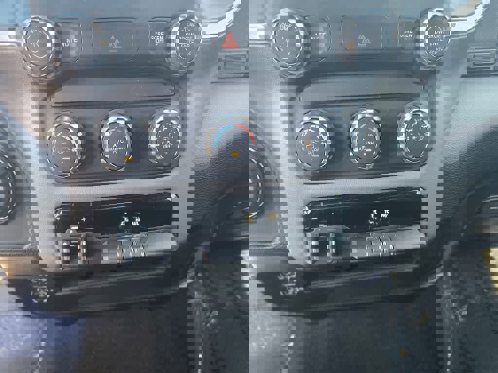 Used 2024 RAM 2500 Big Horn image 15