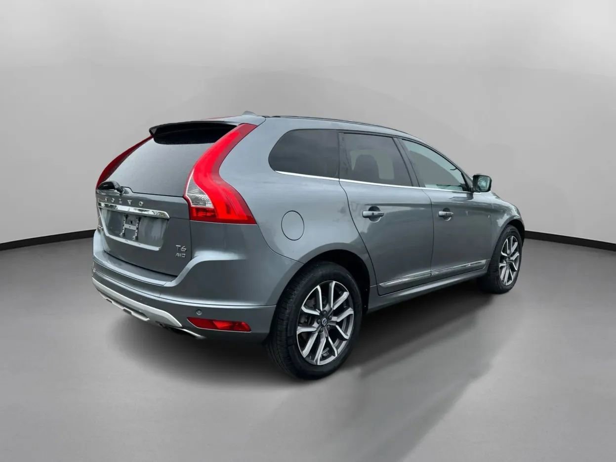Used 2017 Volvo XC60 T6 Dynamic w/ Climate Package AWD/4WD image 9