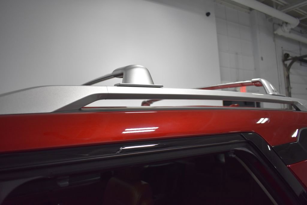 Used 2023 Nissan Pathfinder Platinum image 40