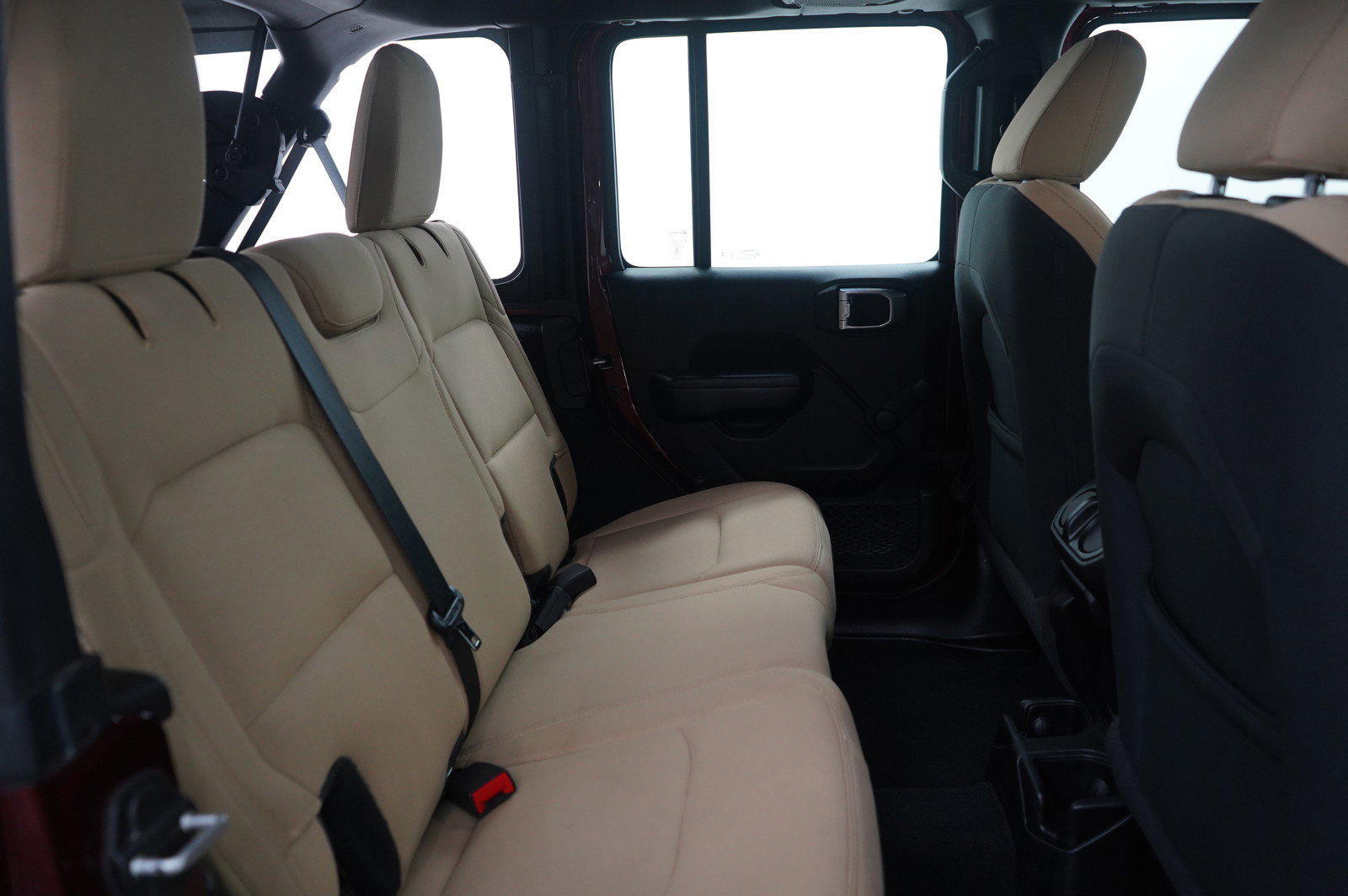 Used 2021 Jeep Wrangler Unlimited Sport image 12