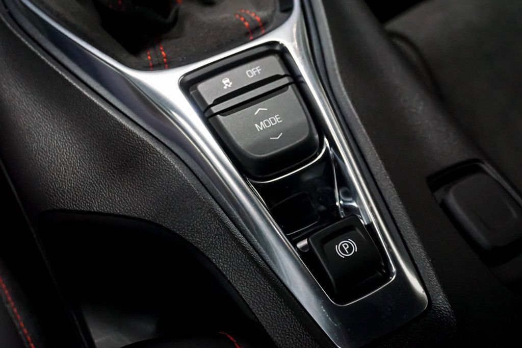 Used 2018 Chevrolet Camaro ZL1 image 25
