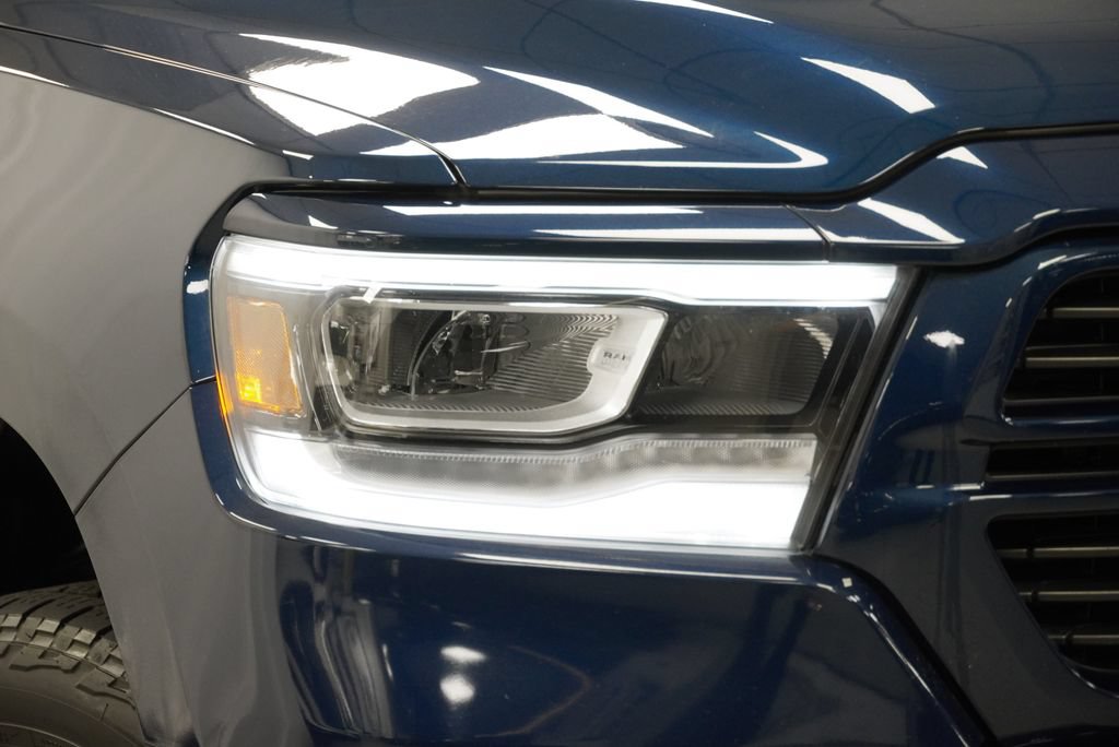 Used 2023 RAM 1500 Laramie AWD/4WD image 9