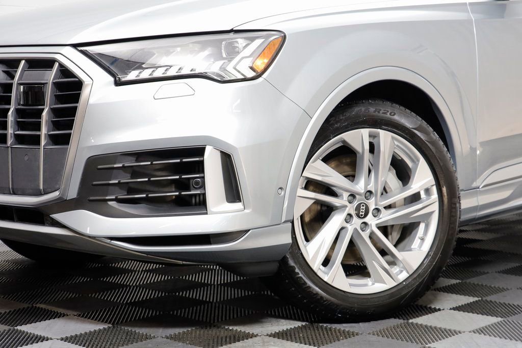 Used 2023 Audi Q7 3.0T Prestige image 3