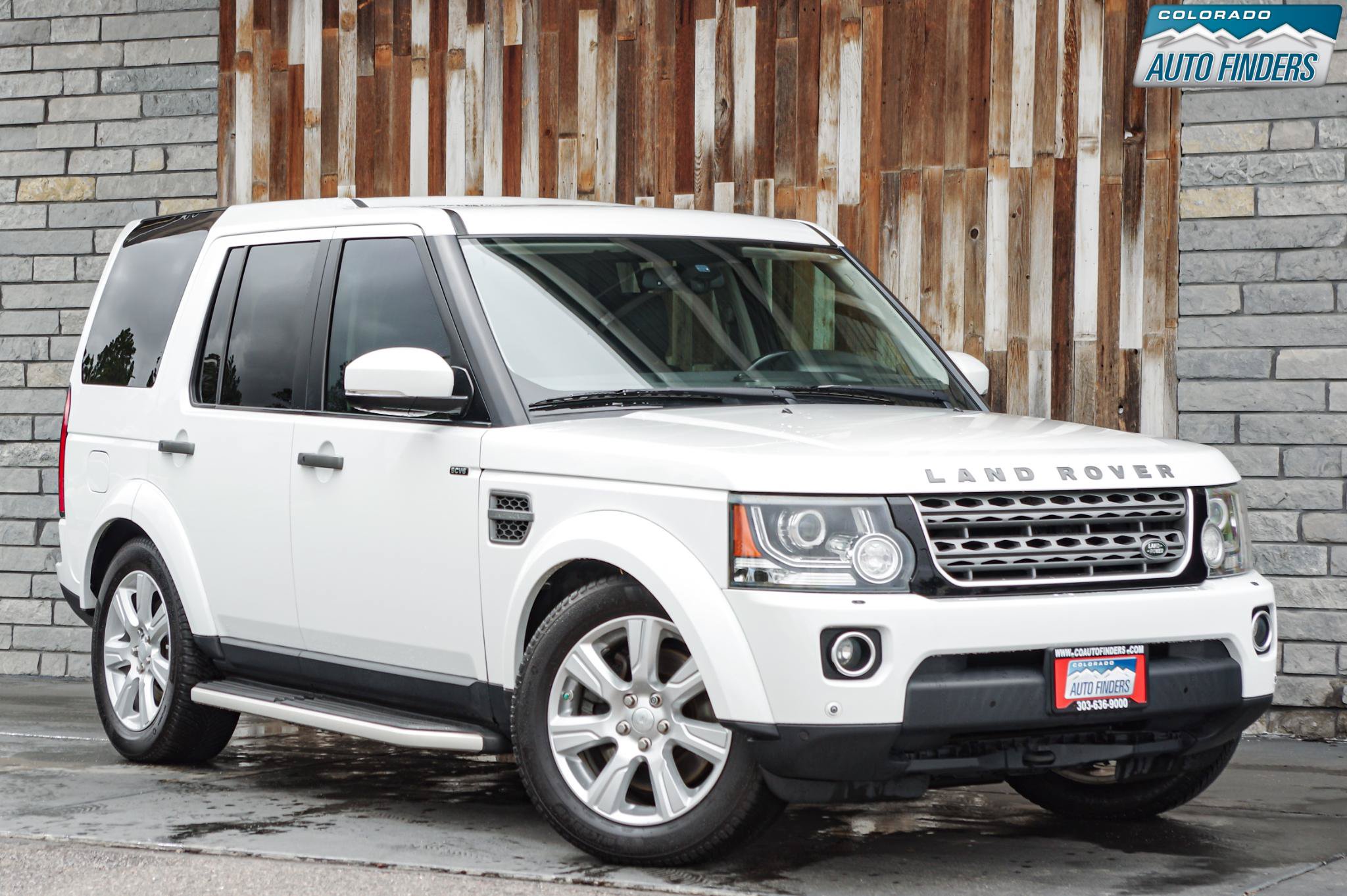 Used 2016 Land Rover LR4 HSE AWD/4WD image 9