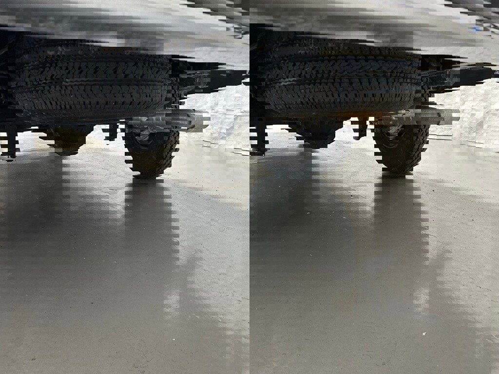 Used 2025 Chevrolet Express 3500 LT w/ LT Preferred Equipment Group image 34