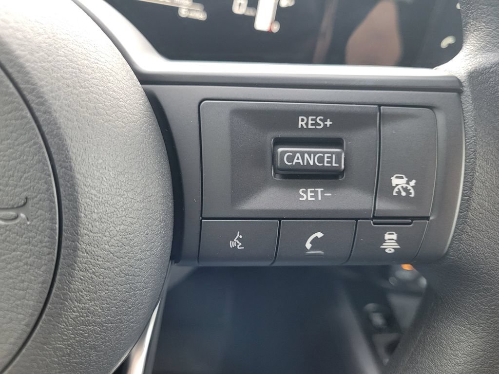 New 2026 Nissan Kicks SV w/ SV Premium Package AWD/4WD image 18