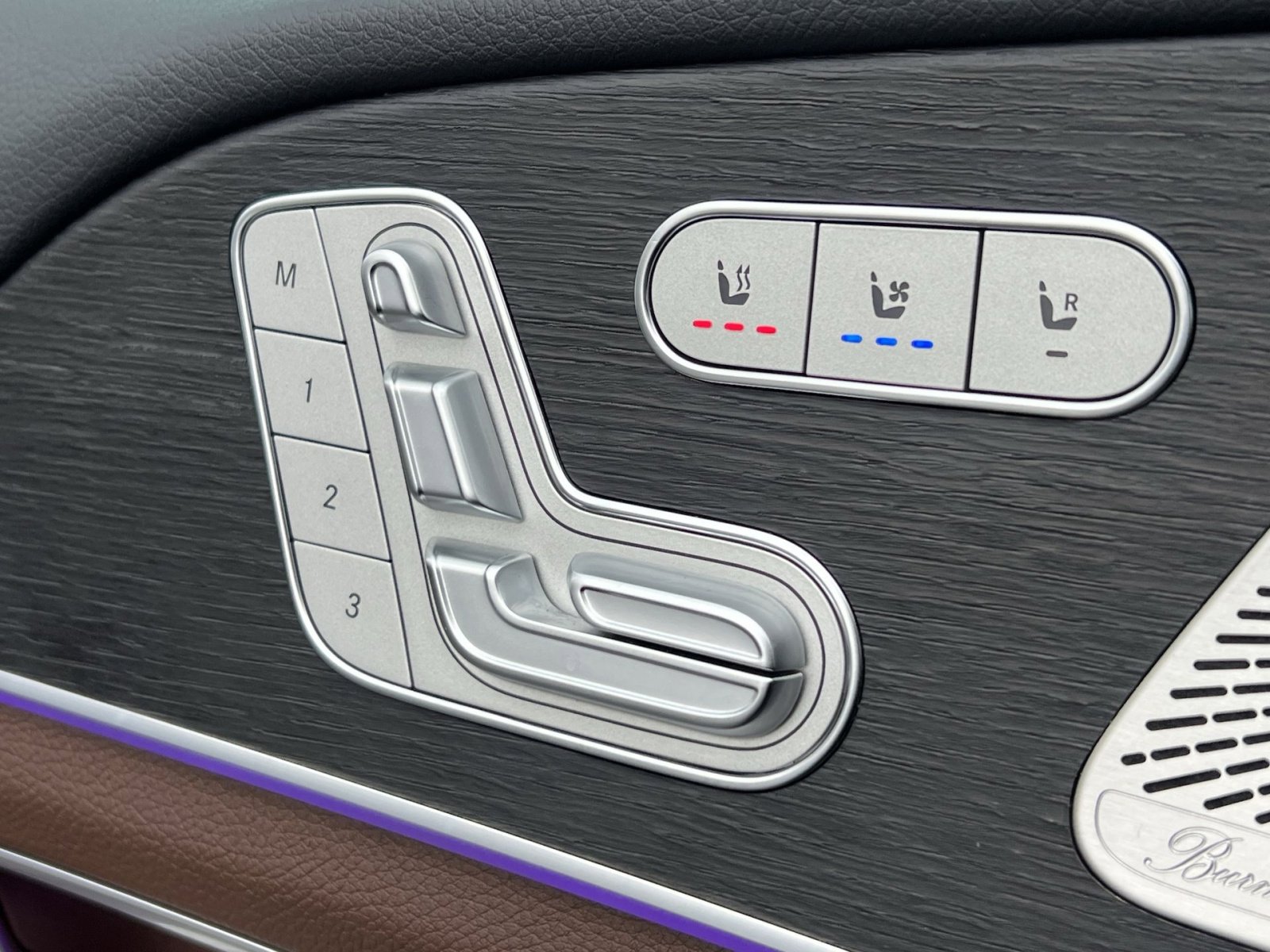 Used 2024 Mercedes-Benz GLS 450 4MATIC image 36