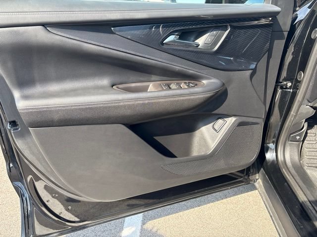 Used 2024 Chevrolet Blazer EV LT AWD/4WD image 13