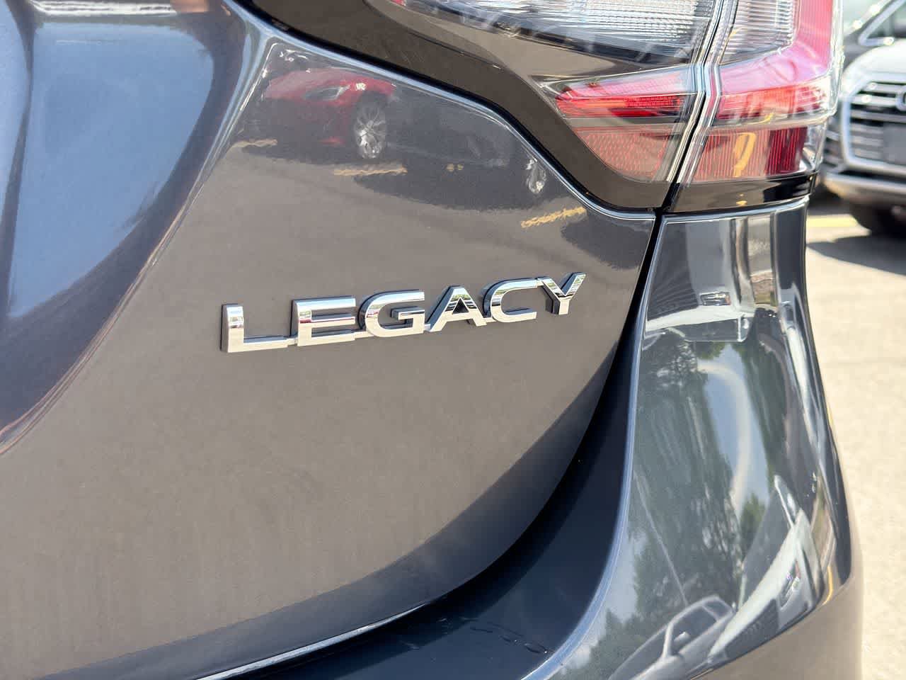 Certified 2025 Subaru Legacy Premium w/ Popular Package #1A AWD/4WD image 18