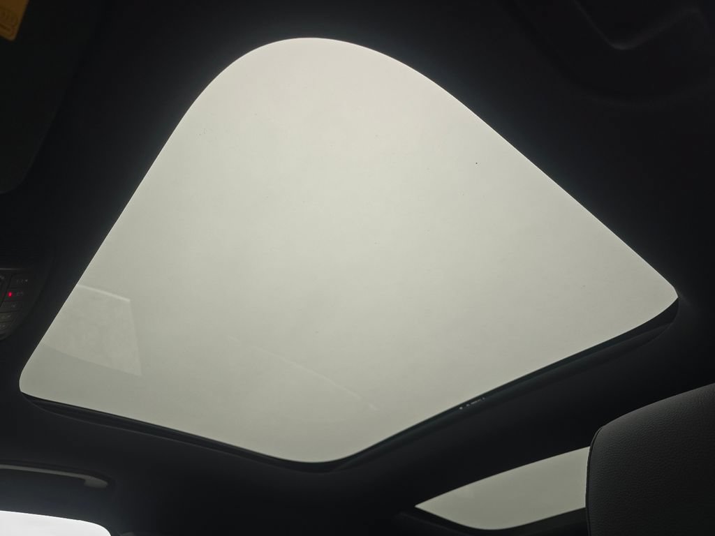 New 2026 Mercedes-Benz GLA 250 4MATIC image 3