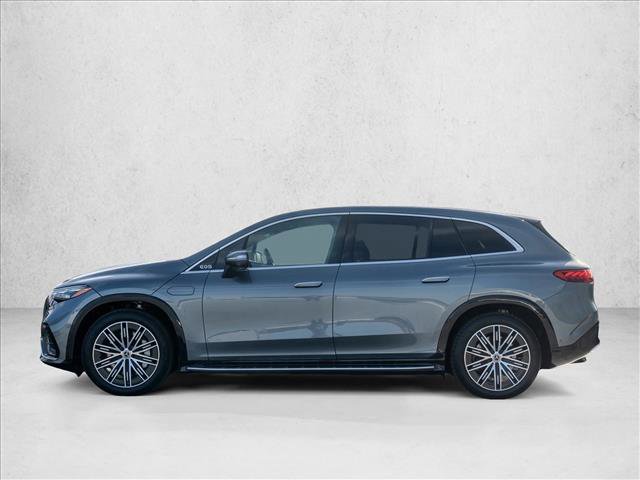 Used 2025 Mercedes-Benz EQS 580 4MATIC SUV image 3