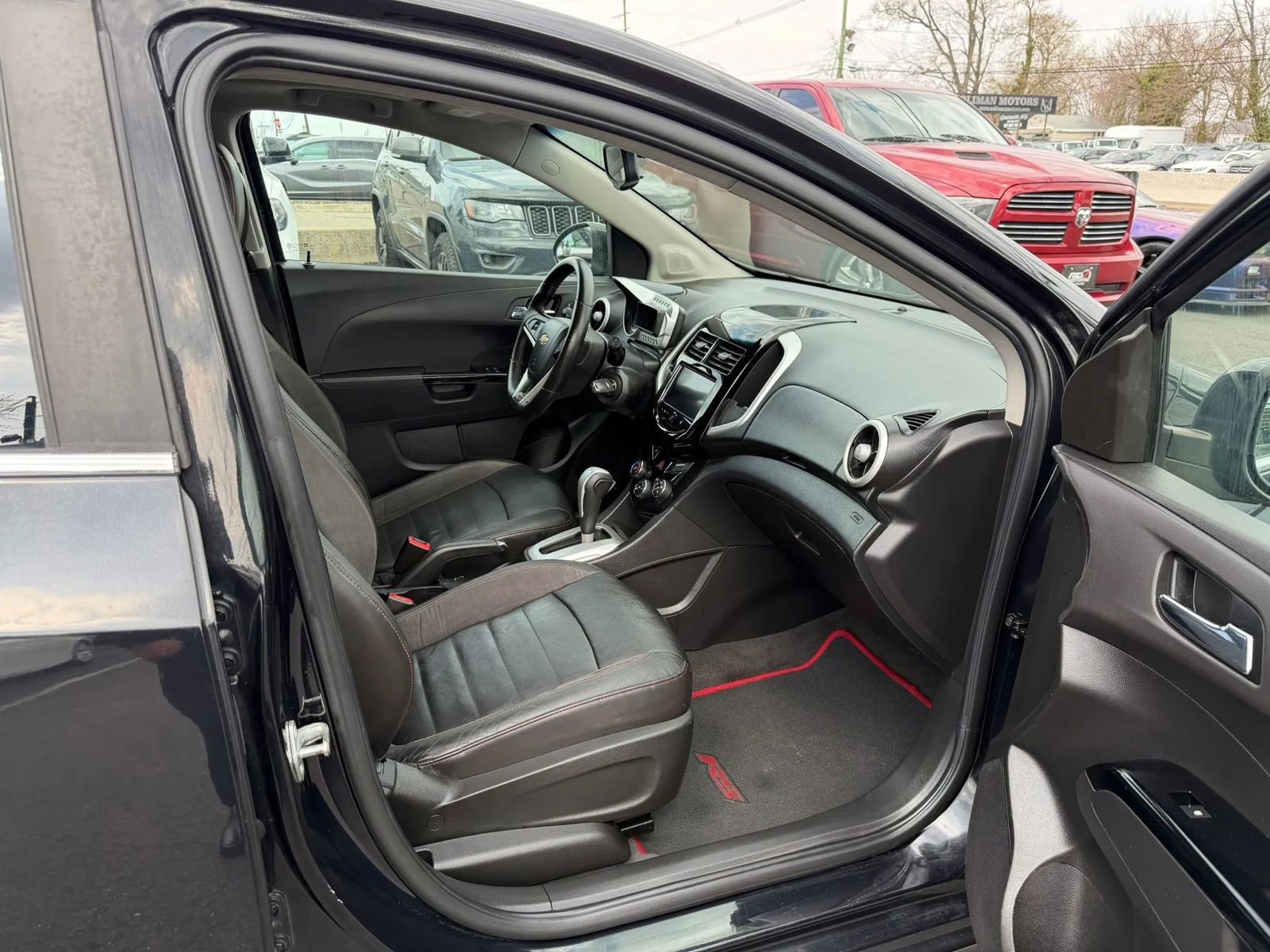 Used 2014 Chevrolet Sonic RS image 22