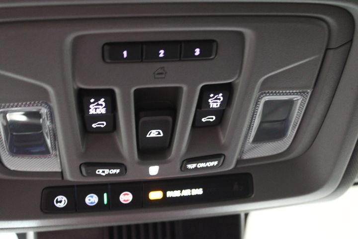 Used 2025 Chevrolet Silverado 1500 LT Trail Boss w/ Convenience Package II AWD/4WD image 44