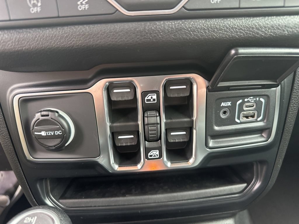 New 2026 Jeep Wrangler Unlimited Sport AWD/4WD image 19