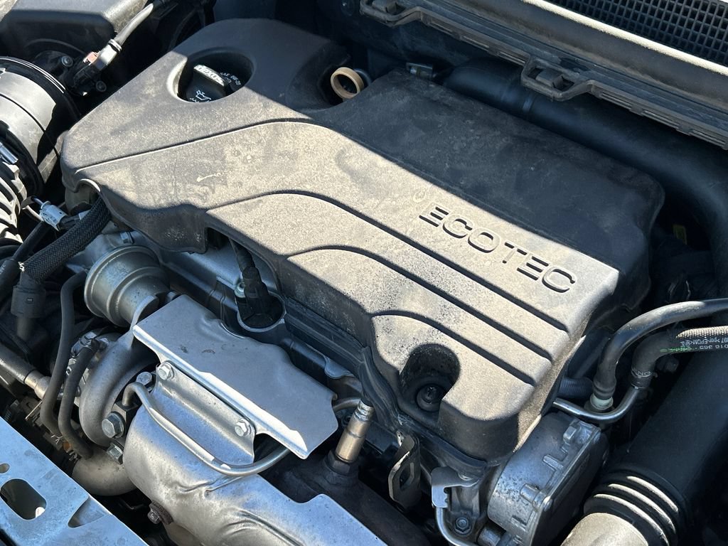 Used 2018 Chevrolet Cruze LS FWD image 26