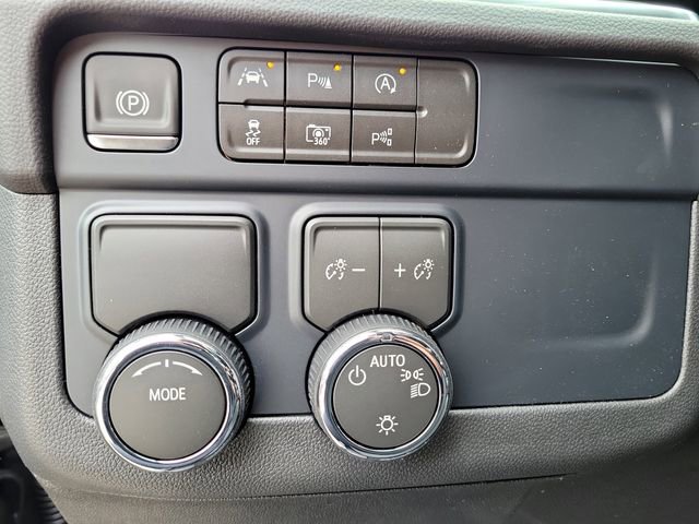 New 2026 Chevrolet Tahoe LS w/ LPO, Dark Essentials Package RWD image 22