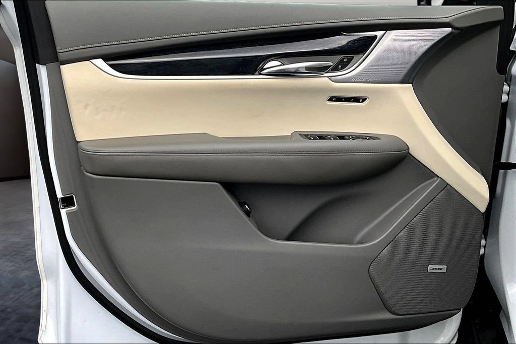 Certified 2024 Cadillac XT6 Premium Luxury w/ Technology Package AWD/4WD image 20