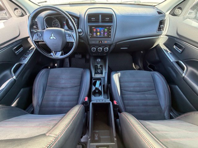 Used 2018 Mitsubishi Outlander Sport SE FWD image 17