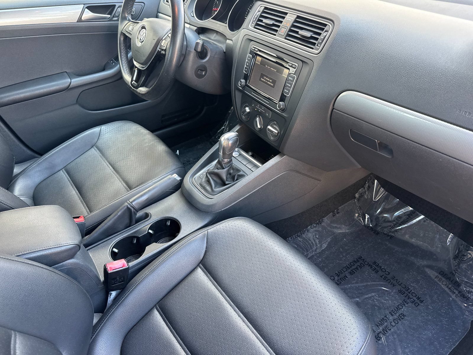 Used 2015 Volkswagen Jetta SE FWD image 15