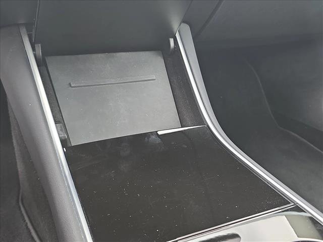 Used 2018 Tesla Model 3 Long Range image 13