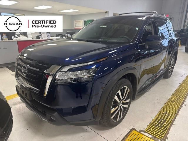 Certified 2024 Nissan Pathfinder Platinum AWD/4WD image 1