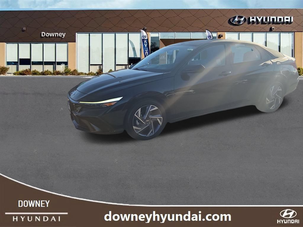 Used 2025 Hyundai Elantra Sport FWD image 1