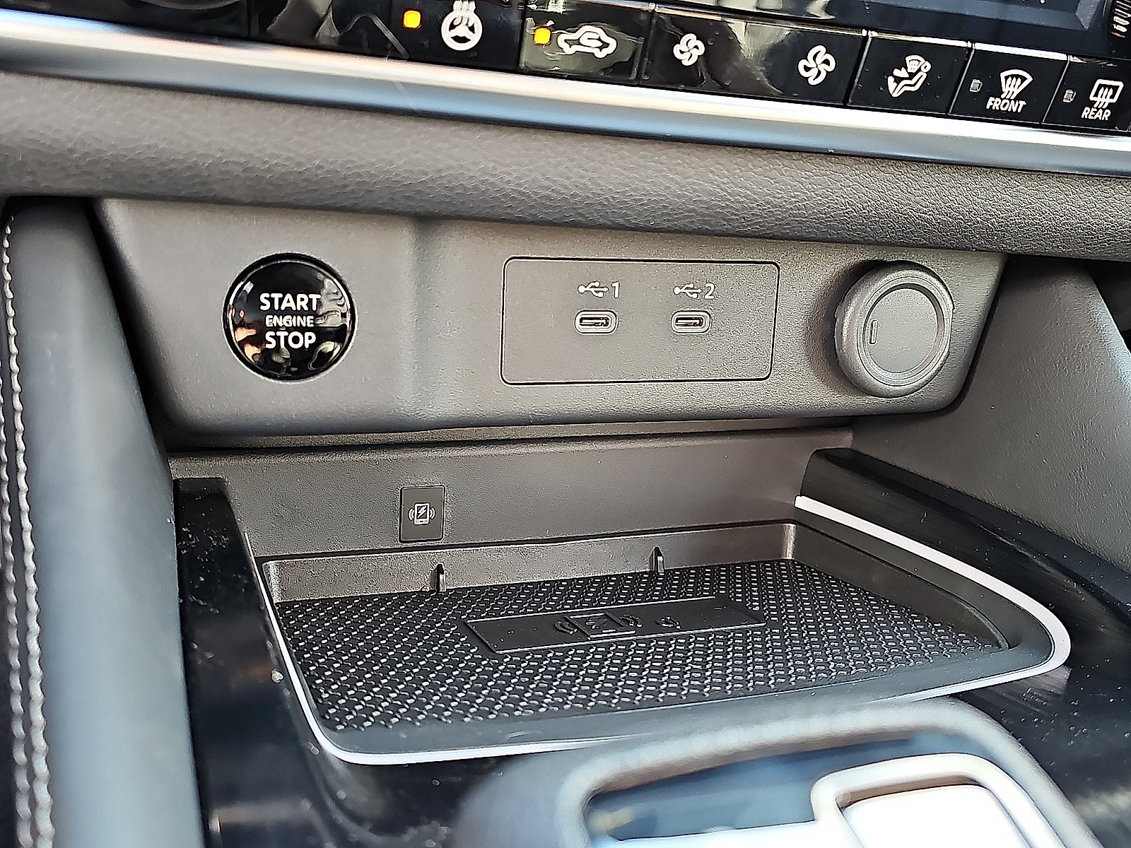 New 2026 Nissan Rogue Platinum AWD/4WD image 18