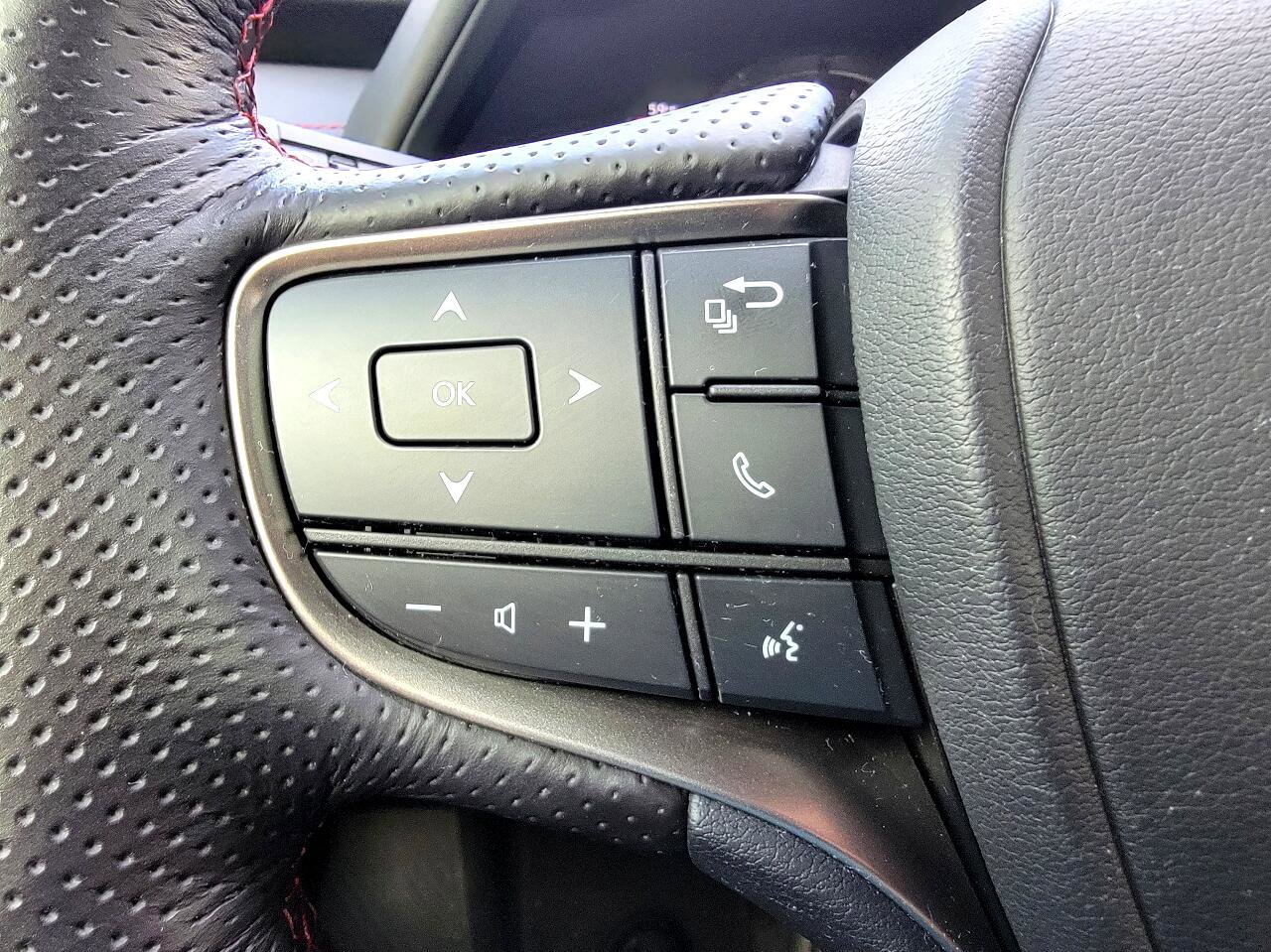 Used 2019 Lexus UX 200 F Sport w/ F Sport Premium Package image 34