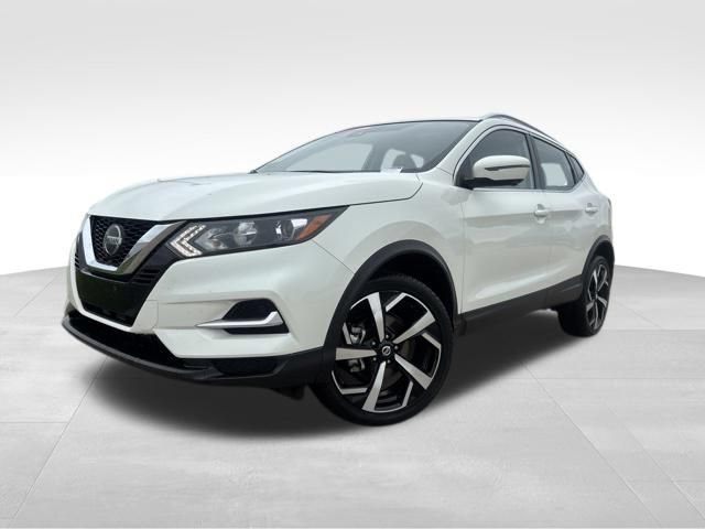Used 2022 Nissan Rogue Sport SL FWD image 2